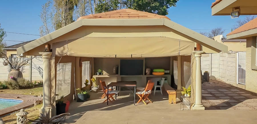 3 Bedroom Property for Sale in Wilgenhof Free State